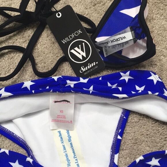 WILDFOX patriotic reversible mixed bikini. NWT - Picture 8 of 8